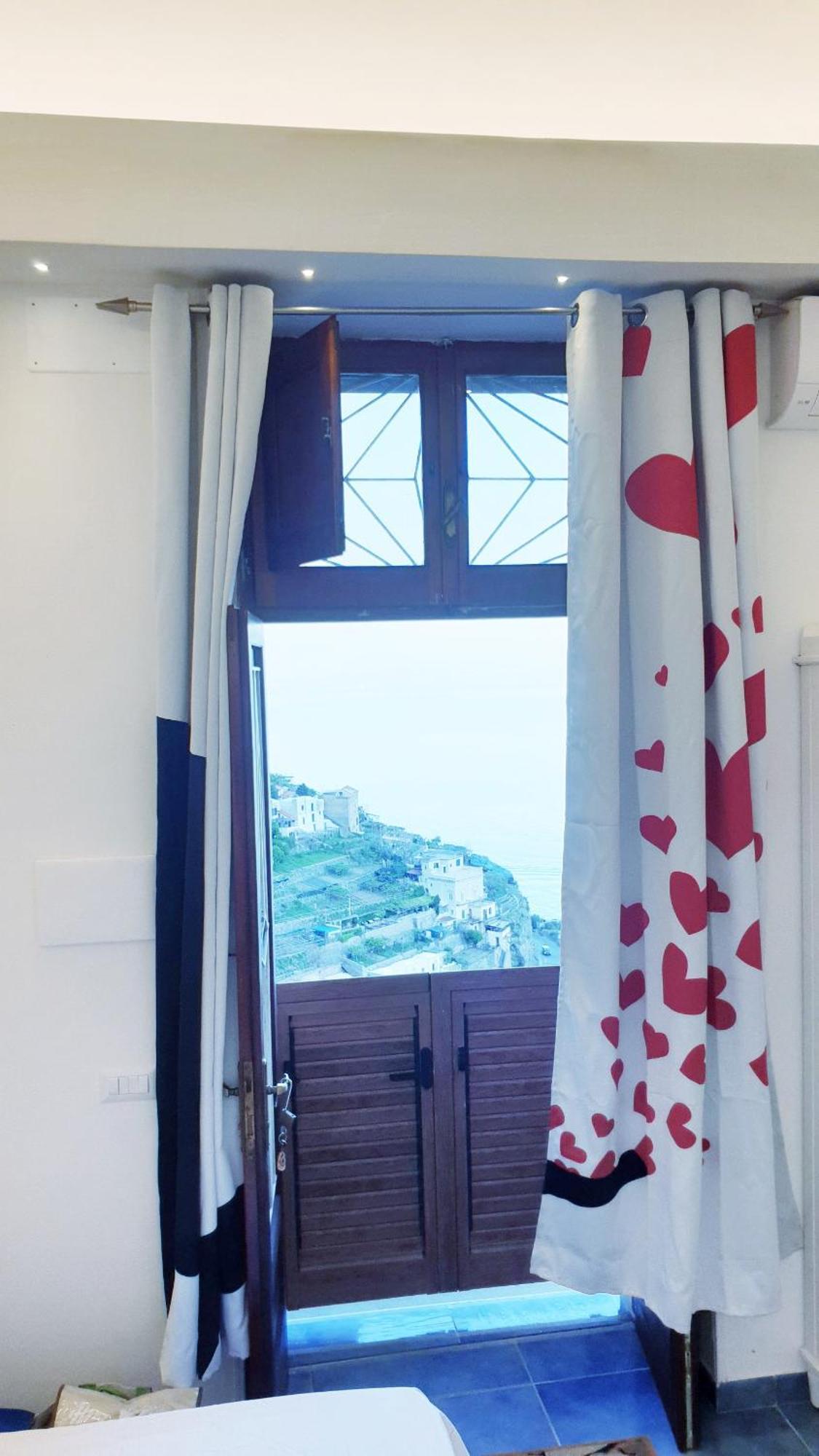 Amalfi Rooms Duoglio Beach -Amazing Seaview Zewnętrze zdjęcie